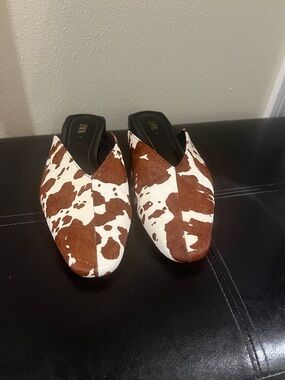 Zara Brown & White Cowprin Slip-On Mules
